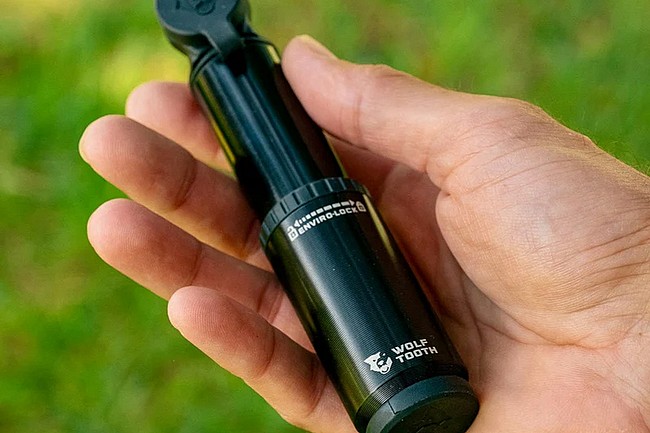 Wolf Tooth Components Encase Pump For Clik Valve 