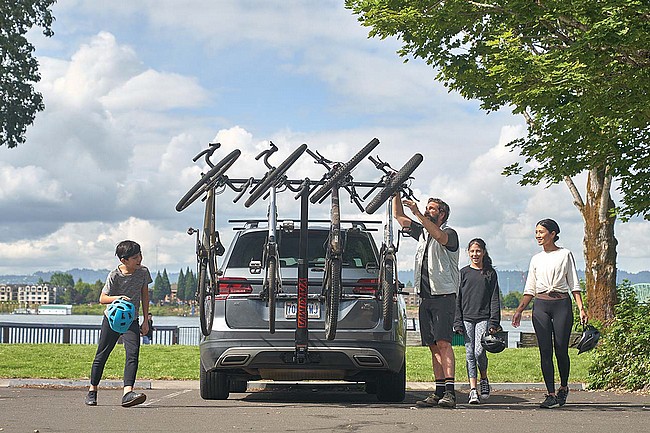 Yakima HangTight Hitch Rack 