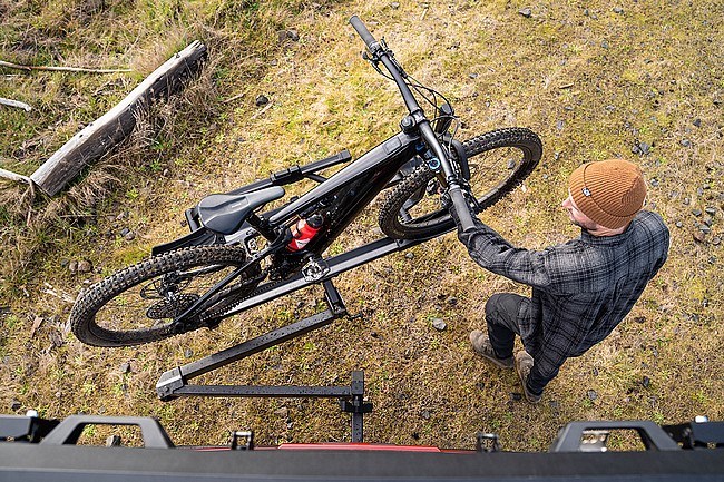 Yakima StepUp Swing Hitch Rack 