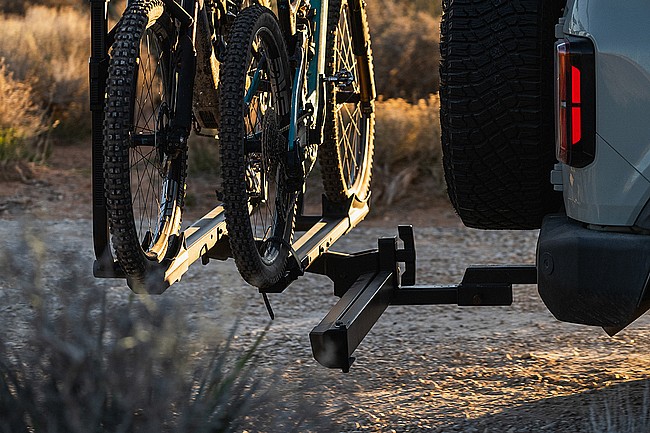 Yakima StepUp Swing Hitch Rack 