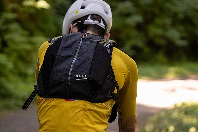 Restrap Race Hydration Vest 