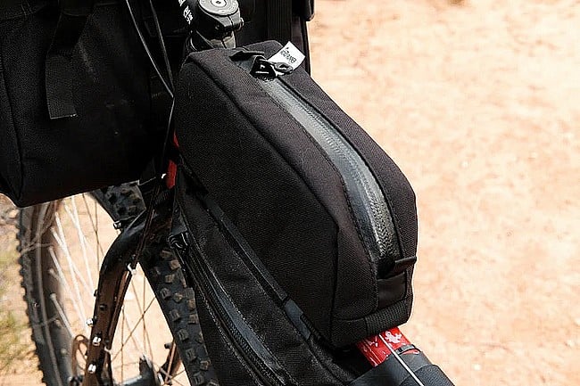 Road Runner Bluff Top Tube Bag 