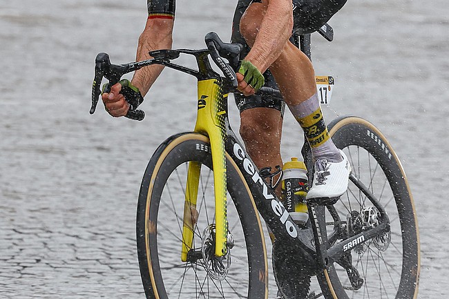 Reserve 57|64 TA SL Tune Hub Carbon Disc Brake Wheelset 