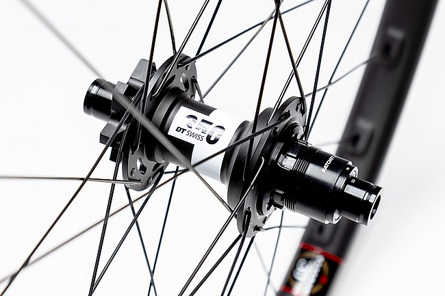 Reserve 30|XC DT Swiss 350 DF Carbon 29" MTB Wheelset 