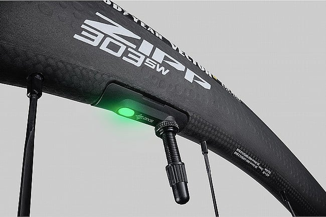 Zipp 303 SW Tubeless Carbon Disc Brake Wheels 
