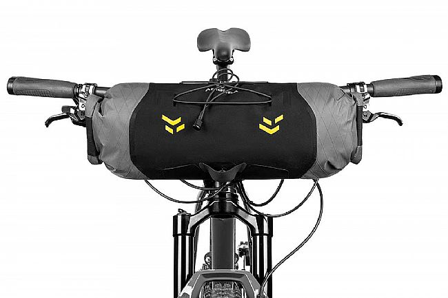 Apidura Backcountry Handlebar Pack 7L