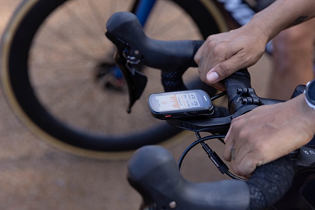 Garmin Edge 840 Solar GPS Computer 