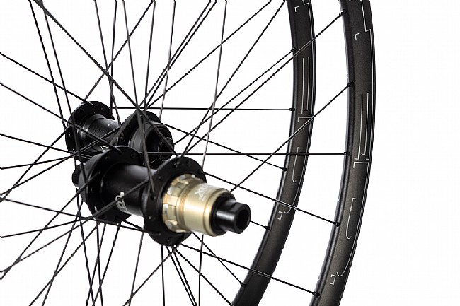 HED Emporia GA Performance Gravel 700c Disc Wheelset HED Emporia GA Performance Gravel Disc Wheelset