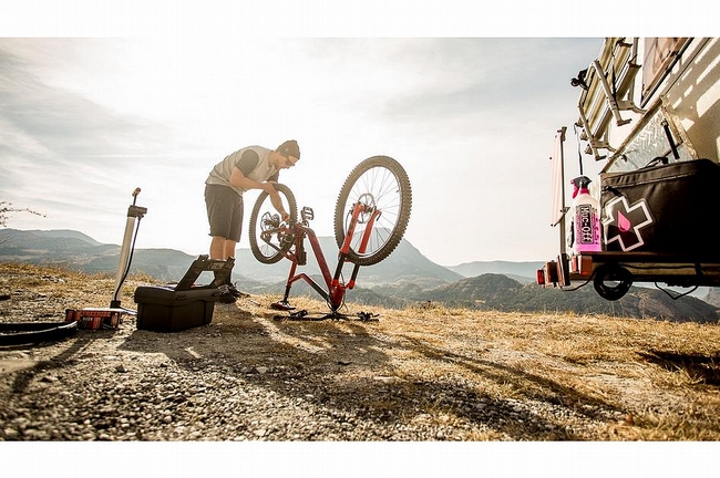 Muc-Off Ultimate Bicycle Cleaning Kit Muc-Off Ultimate Bicycle Cleaning Kit