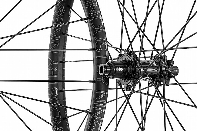 Industry Nine Enduro 305 V3 29" Wheelset Black
