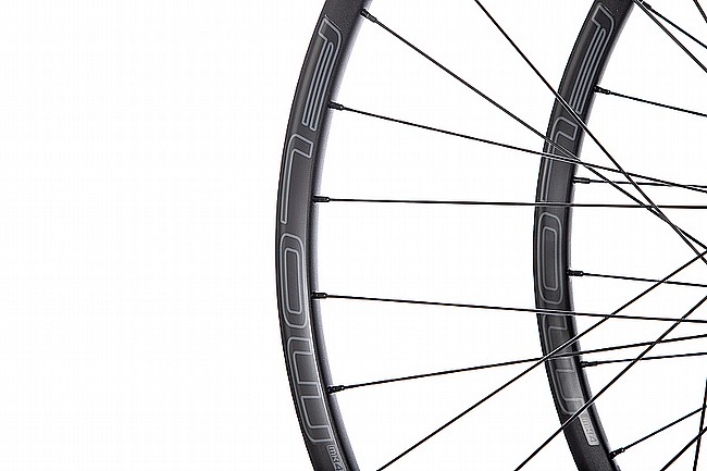Stans NoTubes Flow MK4 Chris King 29 Inch Wheelset  