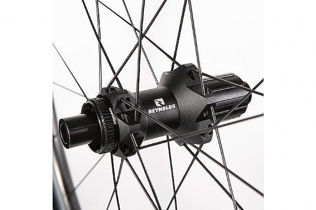 Reynolds Cycling ATR 700c Carbon Disc Wheelset Reynolds Cycling ATR 700c Carbon Wheelset
