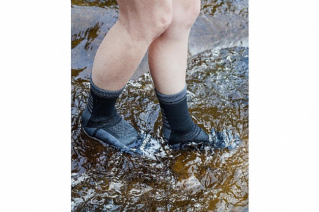 Showers Pass Crosspoint Lightweight Waterproof Crew Socks Showers Pass Crosspoint Lightweight Waterproof Crew Socks
