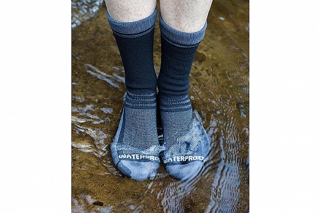 Showers Pass Crosspoint Lightweight Waterproof Crew Socks Showers Pass Crosspoint Lightweight Waterproof Crew Socks