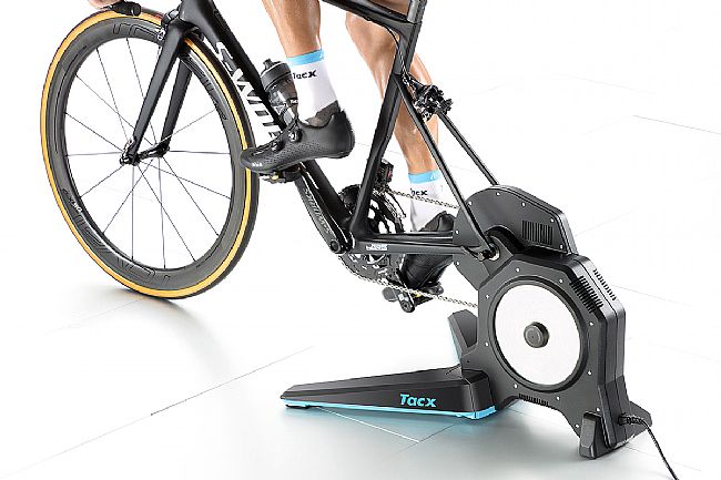 Garmin Tacx Flux 2 Smart Direct Drive Trainer Tacx Flux 2 Smart Direct Drive Trainer