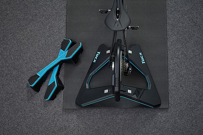 Garmin Tacx Neo Motion Plates 