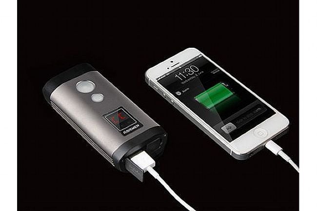 Ravemen PR1600 Front Light Capable of charging other devices