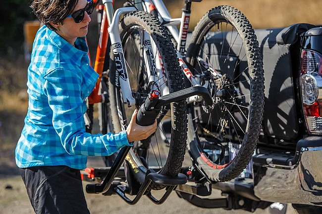 Yakima HoldUp Hitch Rack 