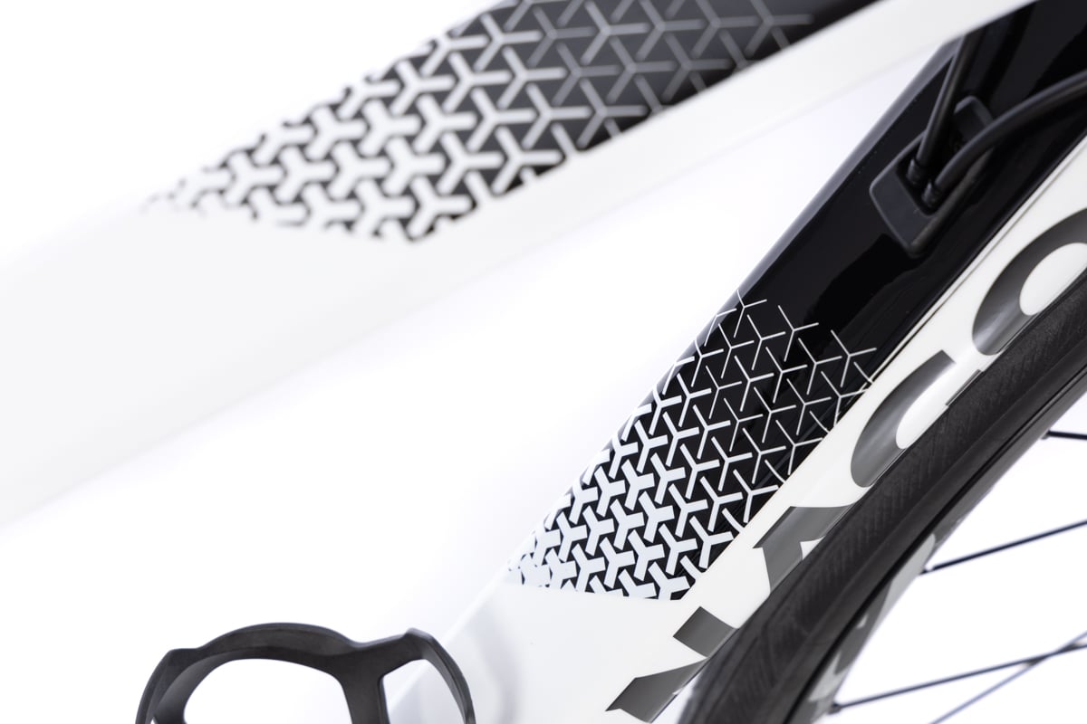 Gloss White/Black